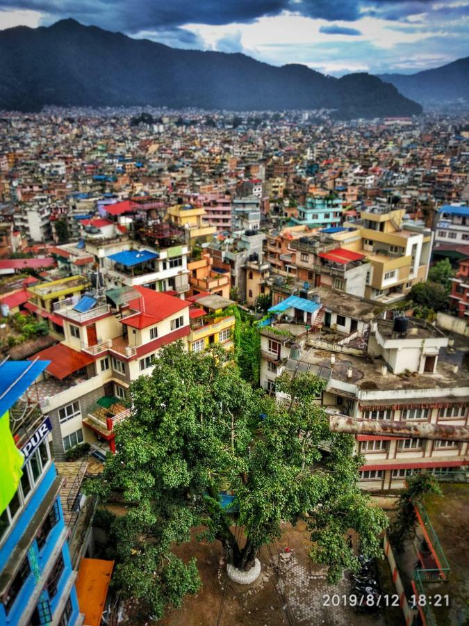 Big Tree Hostel Kathmandu Exterior foto